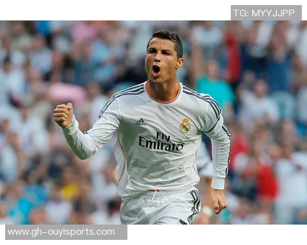 以我本命球星为引领探索足球世界的魅力与传奇 以我本命球星为引领探索足球世界的魅力与传奇